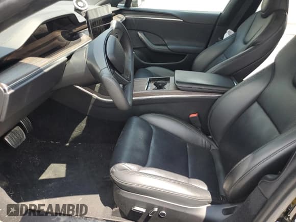 ✅ 2022 Tesla Model S • VIN: 5YJSA1E55NF476513 • Лот: 63302215. Опубликован ранее на Copart с пробегом Не указан. Бесплатный доступ к архиву аукционных продаж из США и подробный отчёт об истории автомобиля на DreamBid. Изображение 7.