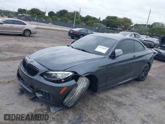 ✅ 2016 BMW 2 Series M235i • VIN: WBA1J7C55GV360411 • Лот: 41478649. Опубликован ранее на IAAI с пробегом 23 652 миль. Бесплатный доступ к архиву аукционных продаж из США и подробный отчёт об истории автомобиля на DreamBid. Изображение 2.