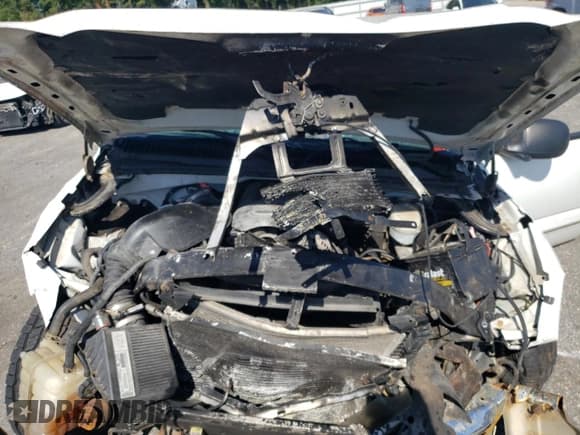 ✅ 2003 Chevrolet Silverado 1500 LS • VIN: 2GCEK19T031328059 • Лот: 75176184. Опубликован ранее на Copart с пробегом Не указан. Бесплатный доступ к архиву аукционных продаж из США и подробный отчёт об истории автомобиля на DreamBid. Изображение 12.