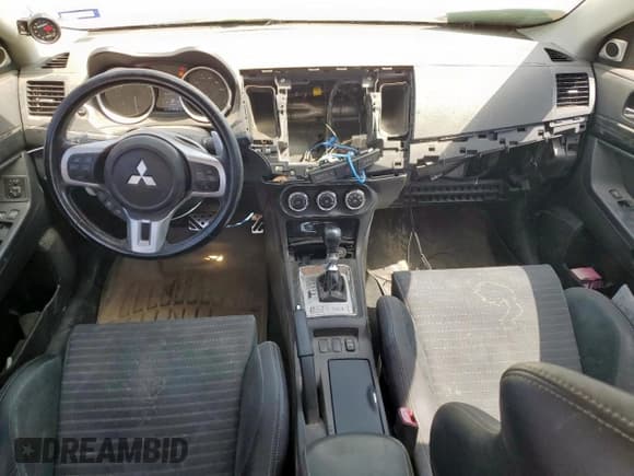 ✅ 2013 Mitsubishi Lancer Evolution MR • VIN: JA32W5FV9DU023927 • Лот: 84158745. Опубликован ранее на Copart с пробегом 72 834 миль. Бесплатный доступ к архиву аукционных продаж из США и подробный отчёт об истории автомобиля на DreamBid. Изображение 8.