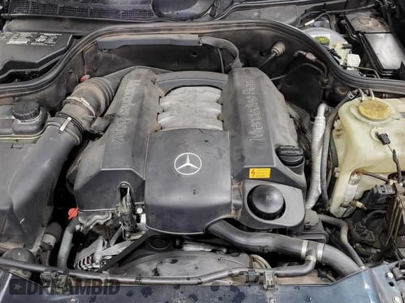 ✅ 2002 Mercedes-Benz CLK 320/430 • VIN: WDBLK65G32T109746 • Lot: 70985105. Wystawiony na Copart z przebiegiem 95 300 mil. Bezpłatny archiwum sprzedaży aukcyjnych z USA i szczegółowy raport historii pojazdu na DreamBid. Zdjęcie 7.