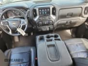 ✅ 2019 Chevrolet Silverado 1500 LT • VIN: 1GCUYDED9KZ155884 • Lot: 82394165. Wystawiony na Copart z przebiegiem 69 120 mil. Bezpłatny archiwum sprzedaży aukcyjnych z USA i szczegółowy raport historii pojazdu na DreamBid. Zdjęcie 8.