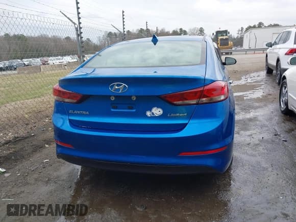 ✅ 2017 Hyundai Elantra Value Edition • VIN: 5NPD84LF0HH082733 • Lot: 41769812. Listed on IAAI with 59,634 mi. Free auction sales archive from the USA and detailed vehicle history report at DreamBid. Image 16.