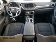 ✅ 2022 Chevrolet Blazer LT • VIN: 3GNKBCR48NS133266 • Lot: 71845155. Wystawiony na Copart z przebiegiem 57 842 mil. Bezpłatny archiwum sprzedaży aukcyjnych z USA i szczegółowy raport historii pojazdu na DreamBid. Zdjęcie 8.