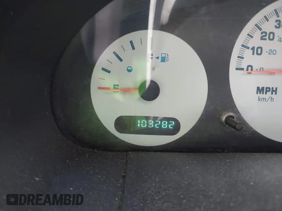 ✅ 2003 Dodge Caravan SE • VIN: 1D4GP25B93B168831 • Lot: 42175933. Wystawiony na IAAI z przebiegiem 103 282 mil. Bezpłatny archiwum sprzedaży aukcyjnych z USA i szczegółowy raport historii pojazdu na DreamBid. Zdjęcie 7.