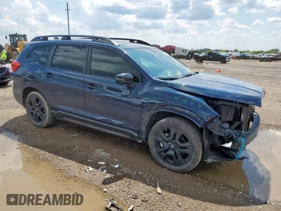 ✅ 2023 Subaru Ascent Onyx Limited • VIN: 4S4WMAKDXP3443118 • Лот: 71249615. Опубликован ранее на Copart с пробегом 47 931 миль. Бесплатный доступ к архиву аукционных продаж из США и подробный отчёт об истории автомобиля на DreamBid. Изображение 4.