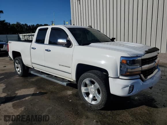 ✅ 2018 Chevrolet Silverado 1500 LTZ • VIN: 1GCVKSEC8JZ323367 • Lot: 86620815. Wystawiony na Copart z przebiegiem 104 351 mil. Bezpłatny archiwum sprzedaży aukcyjnych z USA i szczegółowy raport historii pojazdu na DreamBid. Zdjęcie 4.