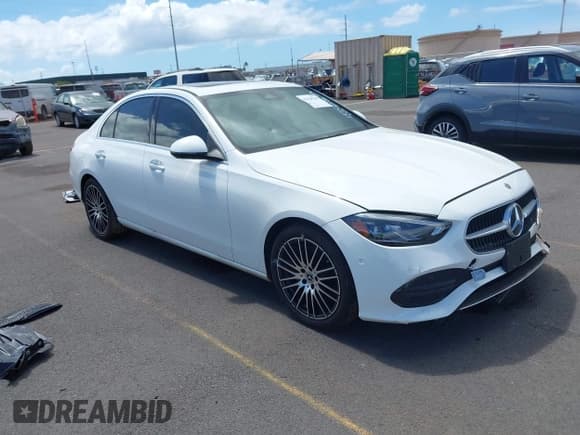 ✅ 2024 Mercedes-Benz C 300 • VIN: W1KAF4HB7RR197893 • Лот: 42328749. Опубликован ранее на IAAI с пробегом 7 042 миль. Бесплатный доступ к архиву аукционных продаж из США и подробный отчёт об истории автомобиля на DreamBid. Изображение 1.