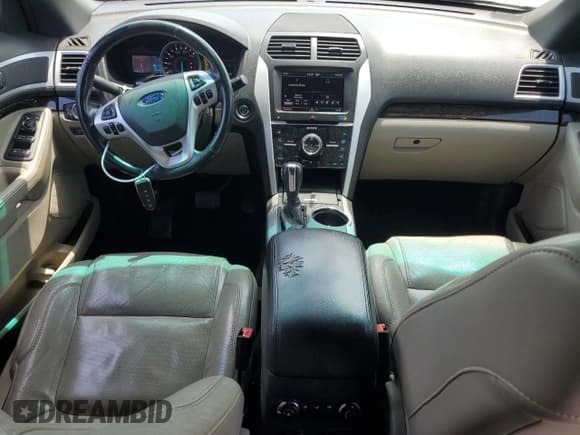 ✅ 2013 Ford Explorer Limited • VIN: 1FM5K8F8XDGC76044 • Lot: 58698385. Wystawiony na Copart z przebiegiem 157 674 mil. Bezpłatny archiwum sprzedaży aukcyjnych z USA i szczegółowy raport historii pojazdu na DreamBid. Zdjęcie 8.