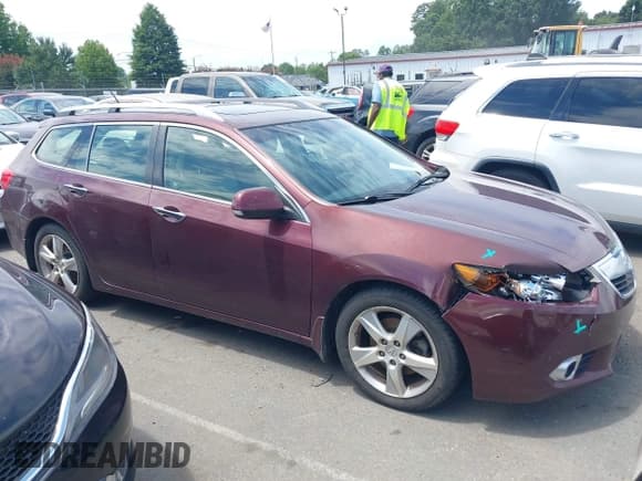 ✅ 2012 Acura TSX Technology • VIN: JH4CW2H61CC003023 • Lot: 42899862. Listed on IAAI with 194,544 mi. Free auction sales archive from the USA and detailed vehicle history report at DreamBid. Image 1.