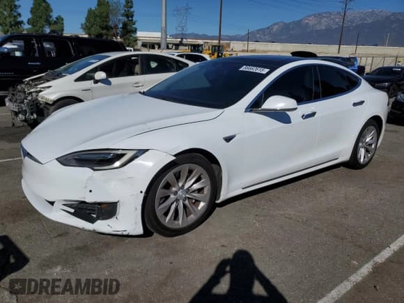 ✅ 2016 Tesla Model S 70 • VIN: 5YJSA1E13GF153870 • Lot: 86662615. Wystawiony na Copart z przebiegiem 179 897 mil. Bezpłatny archiwum sprzedaży aukcyjnych z USA i szczegółowy raport historii pojazdu na DreamBid. Zdjęcie 1.