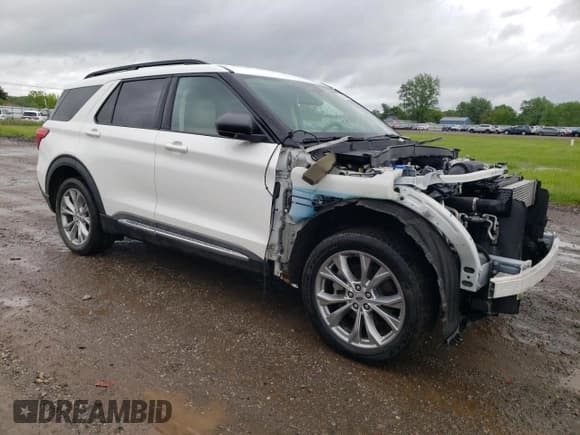 ✅ 2020 Ford Explorer XLT • VIN: 1FMSK8DH2LGD00616 • Lot: 58323565. Wystawiony na Copart z przebiegiem 71 457 mil. Bezpłatny archiwum sprzedaży aukcyjnych z USA i szczegółowy raport historii pojazdu na DreamBid. Zdjęcie 4.