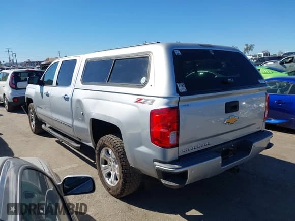 ✅ 2017 Chevrolet Silverado 1500 LTZ • VIN: 3GCUKSEC1HG244239 • Lot: 43442927. Wystawiony na IAAI z przebiegiem 138 532 mil. Bezpłatny archiwum sprzedaży aukcyjnych z USA i szczegółowy raport historii pojazdu na DreamBid. Zdjęcie 3.