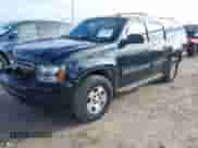 2014 Chevrolet Suburban LT с VIN 1GNSKJE71ER232700, выставлен на аукционе IAAI как лот 40812602 с пробегом 245 852 миль миль и . История ставок и продаж доступна на DreamBid. Изображение 2.