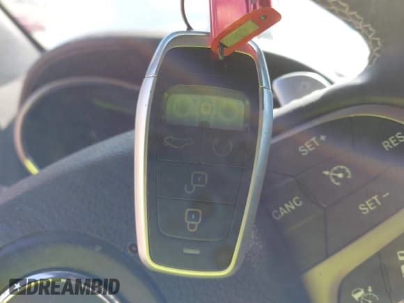 ✅ 2015 Jeep Grand Cherokee Overland • VIN: 1C4RJFCM2FC737133 • Лот: 42012000. Опубликован ранее на IAAI с пробегом 132 928 миль. Бесплатный доступ к архиву аукционных продаж из США и подробный отчёт об истории автомобиля на DreamBid. Изображение 11.