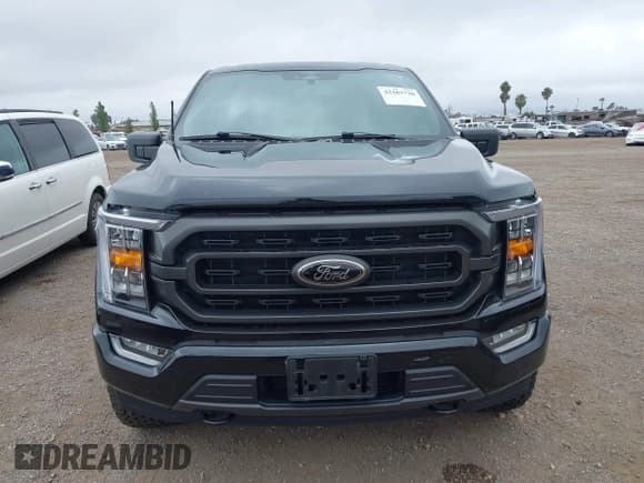 ✅ 2023 Ford F-150 XL • VIN: 1FTFW1ED6PFA07908 • Lot: 42383720. Wystawiony na IAAI z przebiegiem 20 357 mil. Bezpłatny archiwum sprzedaży aukcyjnych z USA i szczegółowy raport historii pojazdu na DreamBid. Zdjęcie 12.