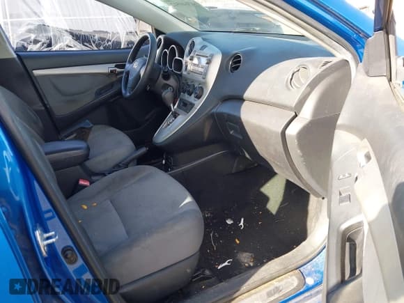 ✅ 2009 Toyota Matrix S • VIN: 2T1KE40E89C025504 • Lot: 43644512. Wystawiony na IAAI z przebiegiem 208 710 mil. Bezpłatny archiwum sprzedaży aukcyjnych z USA i szczegółowy raport historii pojazdu na DreamBid. Zdjęcie 5.