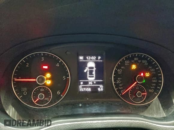 ✅ 2015 Volkswagen Passat SEL Premium • VIN: 1VWCV7A30FC064365 • Lot: 94863385. Listed on Copart with 157,156 mi. Free auction sales archive from the USA and detailed vehicle history report at DreamBid. Image 9.