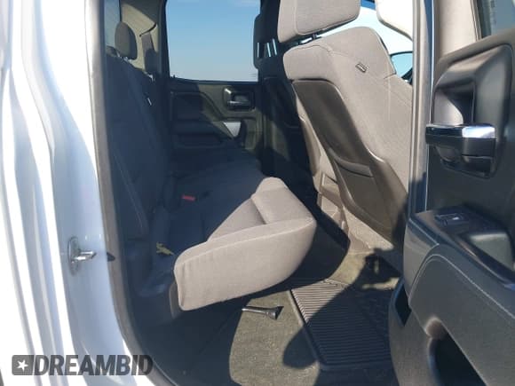 ✅ 2014 Chevrolet Silverado 1500 LT • VIN: 1GCVKREH9EZ157208 • Lot: 43366315. Wystawiony na IAAI z przebiegiem 154 433 mil. Bezpłatny archiwum sprzedaży aukcyjnych z USA i szczegółowy raport historii pojazdu na DreamBid. Zdjęcie 8.