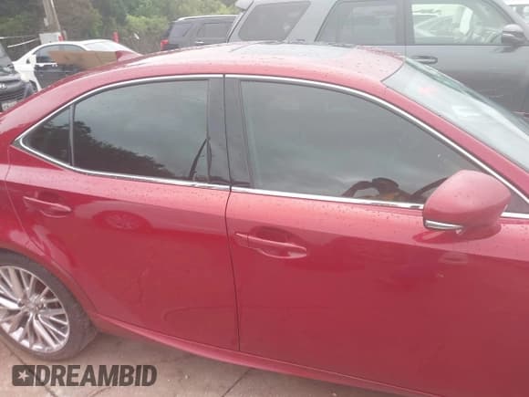✅ 2014 Lexus IS 250 • VIN: JTHBF1D27E5012244 • Lot: 42490296. Listed on IAAI with 251,756 mi. Free auction sales archive from the USA and detailed vehicle history report at DreamBid. Image 13.