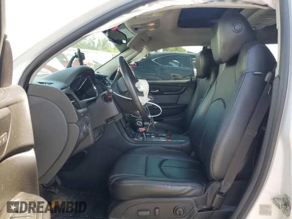 2017 Chevrolet Traverse LT z VIN 1GNKVHKD3HJ205110, wystawiony jako Copart lot #80302505 z przebiegiem 34 534 mil mil oraz Szkoda całkowita • Salvage title. Historia ofert i sprzedaży dostępna na DreamBid. Obrazek 7.