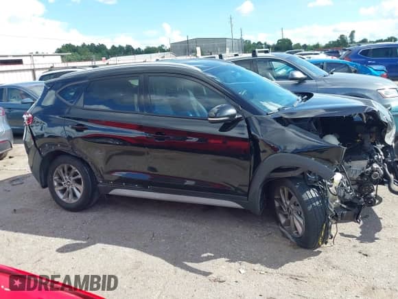 2017 Hyundai Tucson SE с VIN KM8J33A48HU528805, выставлен на аукционе IAAI как лот 43280157 с пробегом 108 714 миль миль и . История ставок и продаж доступна на DreamBid. Изображение 12.