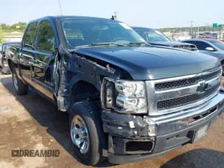 ✅ 2011 Chevrolet Silverado 1500 LS • VIN: 3GCPCREAXBG396089 • Lot: 42905729. Wystawiony na IAAI z przebiegiem 156 094 mil. Bezpłatny archiwum sprzedaży aukcyjnych z USA i szczegółowy raport historii pojazdu na DreamBid. Zdjęcie 1.