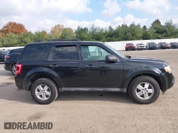 ✅ 2010 Ford Escape XLS • VIN: 1FMCU9C74AKC59106 • Лот: 43625563. Опубликован ранее на IAAI с пробегом Не указан. Бесплатный доступ к архиву аукционных продаж из США и подробный отчёт об истории автомобиля на DreamBid. Изображение 13.