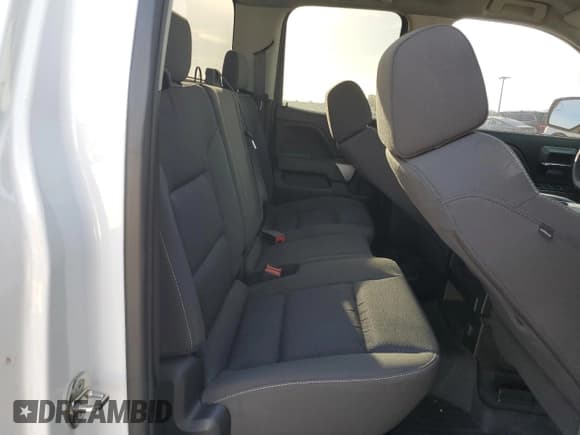 ✅ 2019 Chevrolet Silverado 1500 LT • VIN: 2GCRCPEC2K1174007 • Lot: 76014734. Wystawiony na Copart z przebiegiem 30 216 mil. Bezpłatny archiwum sprzedaży aukcyjnych z USA i szczegółowy raport historii pojazdu na DreamBid. Zdjęcie 10.