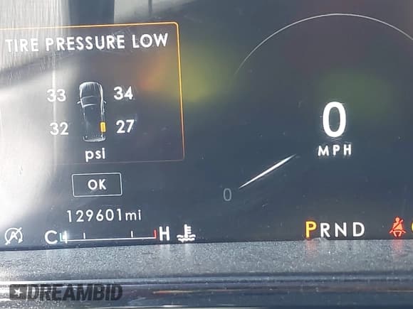 ✅ 2019 Lincoln Navigator Select • VIN: 5LMJJ3HT8KEL14611 • Lot: 43359323. Wystawiony na IAAI z przebiegiem 129 601 mil. Bezpłatny archiwum sprzedaży aukcyjnych z USA i szczegółowy raport historii pojazdu na DreamBid. Zdjęcie 15.