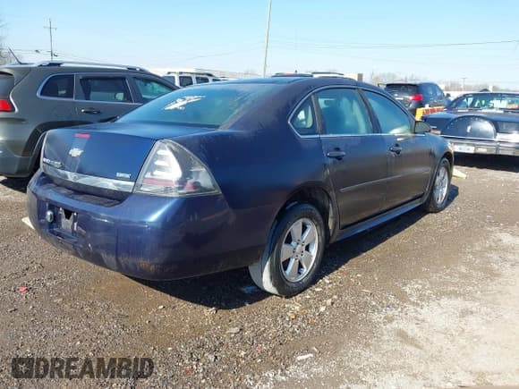 ✅ 2011 Chevrolet Impala LT Fleet • VIN: 2G1WG5EK1B1192834 • Лот: 43685639. Опубликован ранее на IAAI с пробегом 197 379 миль. Бесплатный доступ к архиву аукционных продаж из США и подробный отчёт об истории автомобиля на DreamBid. Изображение 4.