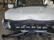 ✅ 2021 Ford Bronco • VIN: 1FMEE5DP1MLA93932 • Lot: 57344905. Wystawiony na Copart z przebiegiem 42 318 mil. Bezpłatny archiwum sprzedaży aukcyjnych z USA i szczegółowy raport historii pojazdu na DreamBid. Zdjęcie 12.