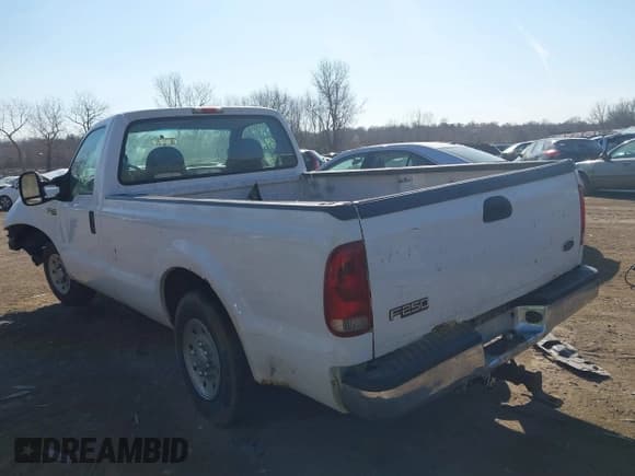 ✅ 1999 Ford F-250 XL • VIN: 1FTNF20L5XEA31347 • Lot: 41894604. Listed on IAAI with 248,801 mi. Free auction sales archive from the USA and detailed vehicle history report at DreamBid. Image 3.