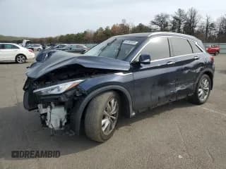 ✅ 2020 Infiniti QX50 Essential • VIN: 3PCAJ5M38LF120895 • Lot: 54152535. Wystawiony na Copart z przebiegiem 45 937 mil. Bezpłatny archiwum sprzedaży aukcyjnych z USA i szczegółowy raport historii pojazdu na DreamBid. Zdjęcie 1.