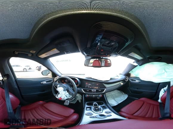 ✅ 2024 Alfa Romeo Giulia Veloce • VIN: ZARFAMBN0R7683089 • Lot: 43059158. Listed on IAAI with 27,528 mi. Free auction sales archive from the USA and detailed vehicle history report at DreamBid. Image 18.