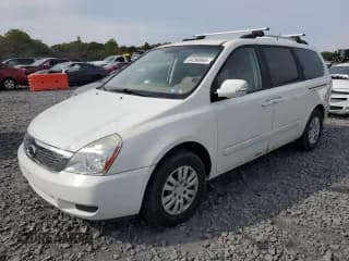 ✅ 2011 Kia Sedona LX • VIN: KNDMG4C74B6411690 • Лот: 84290665. Опубликован ранее на Copart с пробегом 170 098 миль. Бесплатный доступ к архиву аукционных продаж из США и подробный отчёт об истории автомобиля на DreamBid. Изображение 1.