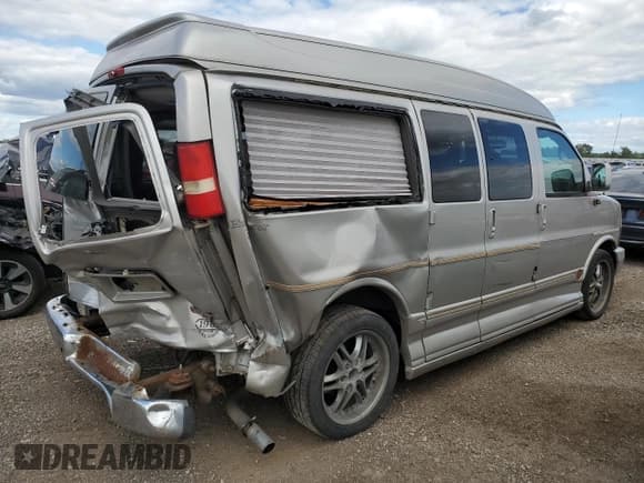 ✅ 2007 GMC Savana Cargo YF7 Upfitter • VIN: 1GDFG15T171238731 • Lot: 69537235. Wystawiony na Copart z przebiegiem 161 904 mil. Bezpłatny archiwum sprzedaży aukcyjnych z USA i szczegółowy raport historii pojazdu na DreamBid. Zdjęcie 3.
