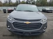 ✅ 2018 Chevrolet Traverse LT Cloth • VIN: 1GNEVGKW7JJ256219 • Lot: 86227165. Wystawiony na Copart z przebiegiem 97 193 mil. Bezpłatny archiwum sprzedaży aukcyjnych z USA i szczegółowy raport historii pojazdu na DreamBid. Zdjęcie 5.