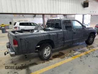 ✅ 1997 Dodge Dakota • VIN: 1B7GL23X6VS120925 • Lot: 81242474. Wystawiony na Copart z przebiegiem 190 295 mil. Bezpłatny archiwum sprzedaży aukcyjnych z USA i szczegółowy raport historii pojazdu na DreamBid. Zdjęcie 3.