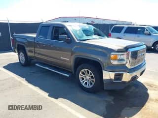 2015 GMC Sierra 1500 z VIN 1GTV1UEC5FZ146573, wystawiony jako IAAI lot #43113196 z przebiegiem 168 729 mil mil oraz . Historia ofert i sprzedaży dostępna na DreamBid. Obrazek 1.