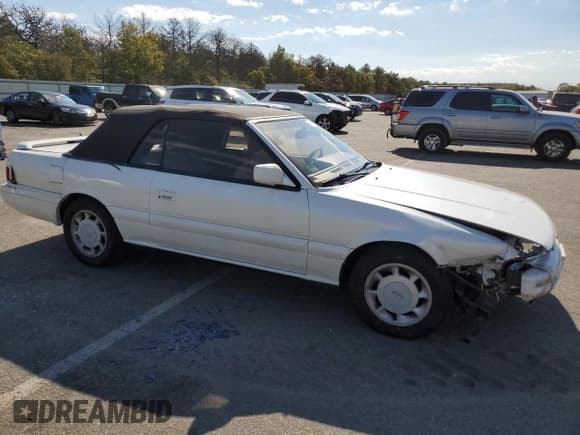 ✅ 1992 Infiniti M30 • VIN: JNXHF16C9NT011277 • Lot: 74918484. Wystawiony na Copart z przebiegiem 107 467 mil. Bezpłatny archiwum sprzedaży aukcyjnych z USA i szczegółowy raport historii pojazdu na DreamBid. Zdjęcie 4.