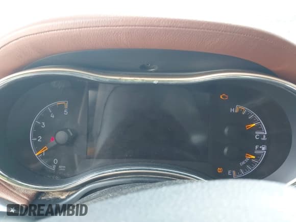 ✅ 2015 Jeep Grand Cherokee • VIN: 1C4RJEJM8FC674648 • Lot: 42785823. Listed on IAAI with 207,084 mi. Free auction sales archive from the USA and detailed vehicle history report at DreamBid. Image 7.