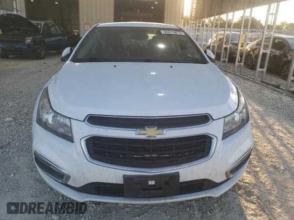 ✅ 2015 Chevrolet Cruze LT • VIN: 1G1PE5SB8F7231510 • Lot: 85273875. Listed on Copart with 160,996 mi. Free auction sales archive from the USA and detailed vehicle history report at DreamBid. Image 5.