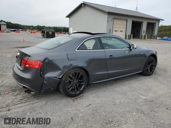 ✅ 2017 Audi S5 • VIN: WAUC4AFR9HA001356 • Lot: 84750755. Listed on Copart with 79,242 mi. Free auction sales archive from the USA and detailed vehicle history report at DreamBid. Image 3.