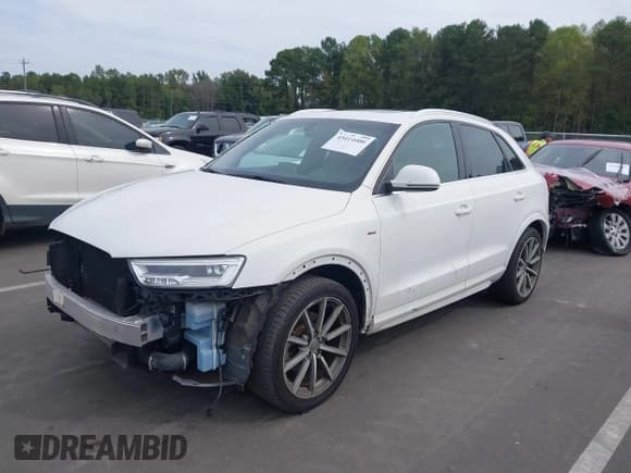 ✅ 2018 Audi Q3 Premium Plus • VIN: WA1JCCFS9JR027632 • Лот: 43414400. Опубликован ранее на IAAI с пробегом 61 268 миль. Бесплатный доступ к архиву аукционных продаж из США и подробный отчёт об истории автомобиля на DreamBid. Изображение 2.