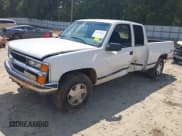 ✅ 1998 Chevrolet Silverado 1500 • VIN: 1GCEK19R1WR103438 • Lot: 43219836. Listed on IAAI with 98,590 mi. Free auction sales archive from the USA and detailed vehicle history report at DreamBid. Image 2.