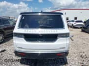 ✅ 2023 Jeep Grand Wagoneer Series II • VIN: 1C4SJSFP7PS530079 • Лот: 42533407. Опубликован ранее на IAAI с пробегом 51 178 миль. Бесплатный доступ к архиву аукционных продаж из США и подробный отчёт об истории автомобиля на DreamBid. Изображение 16.