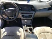 ✅ 2017 Hyundai Sonata SE • VIN: 5NPE24AF1HH492272 • Lot: 45496453. Listed on Copart with 145,473 mi. Free auction sales archive from the USA and detailed vehicle history report at DreamBid. Image 8.