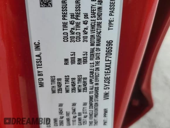 ✅ 2020 Tesla Model 3 Standard Range Plus • VIN: 5YJ3E1EAXLF706596 • Lot: 91983995. Wystawiony na Copart z przebiegiem 55 119 mil. Bezpłatny archiwum sprzedaży aukcyjnych z USA i szczegółowy raport historii pojazdu na DreamBid. Zdjęcie 13.