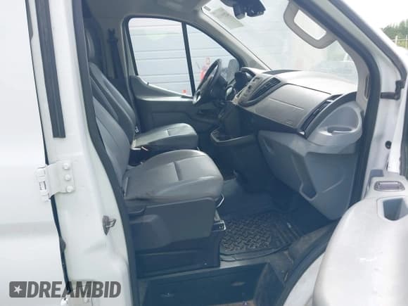 ✅ 2017 Ford Transit • VIN: 1FTYE1ZM4HKA96280 • Лот: 42199318. Опубликован ранее на IAAI с пробегом 171 417 миль. Бесплатный доступ к архиву аукционных продаж из США и подробный отчёт об истории автомобиля на DreamBid. Изображение 5.